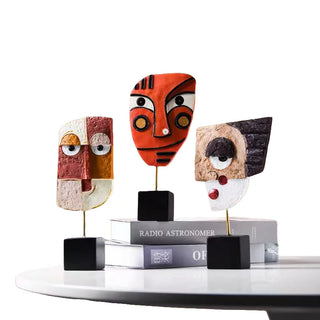 Abstract Figurative Artistic Decorative Piece Creative Style for Living Room TV Cabinet Or Bar High-End Decoration